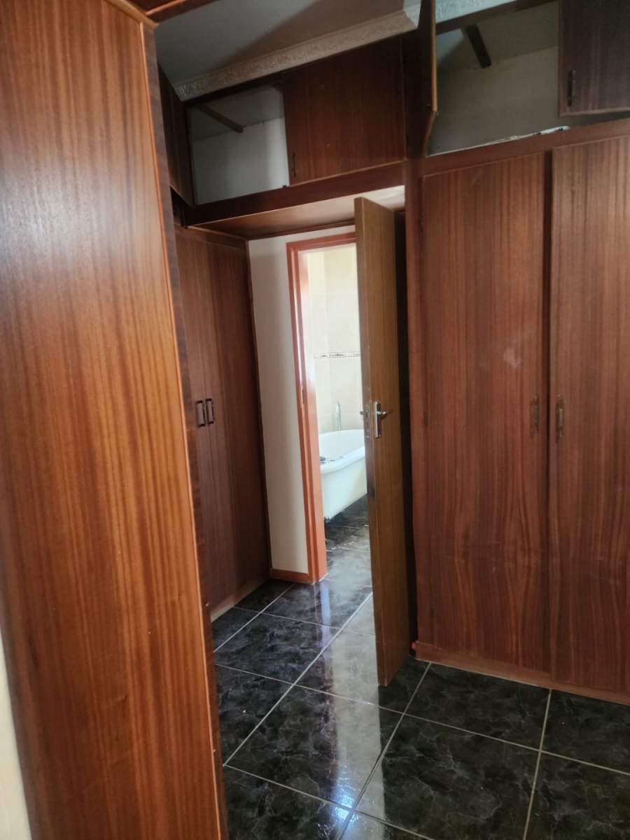 4 Bedroom Property for Sale in Stilfontein North West